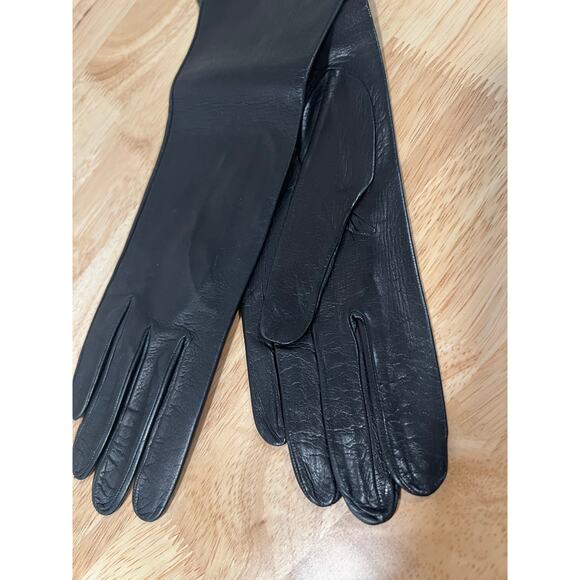 Vintage Dainty Soft Black Leather Gloves Long Small JL - Picture 5 of 9